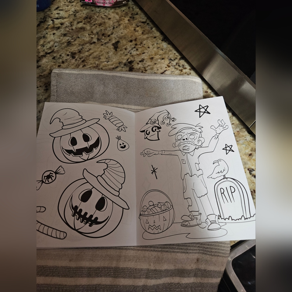 Coloring Book #26 - Picture 6 of 9